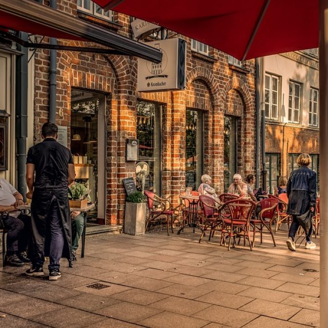 Mirror Café
